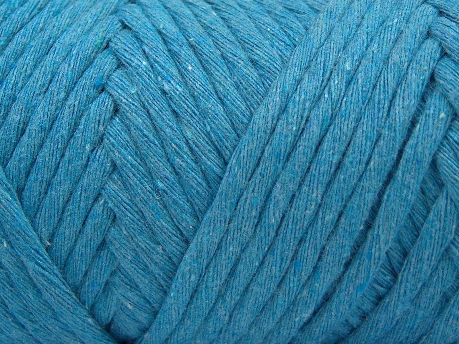 Natural Cotton Jumbo at Yarn Paradise